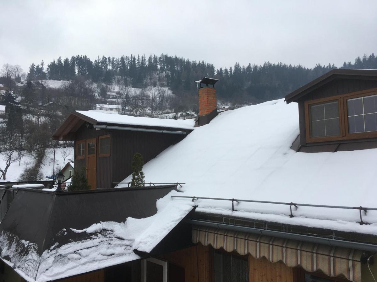 Apartman U Holica Banska Stiavnica Bagian luar foto